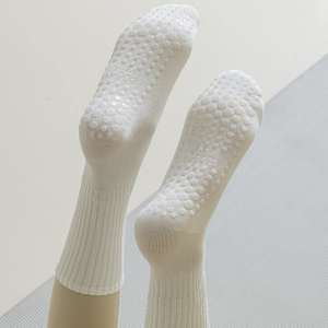 Women’s Mid-Calf Non-Slip Yoga Socks – Milky White